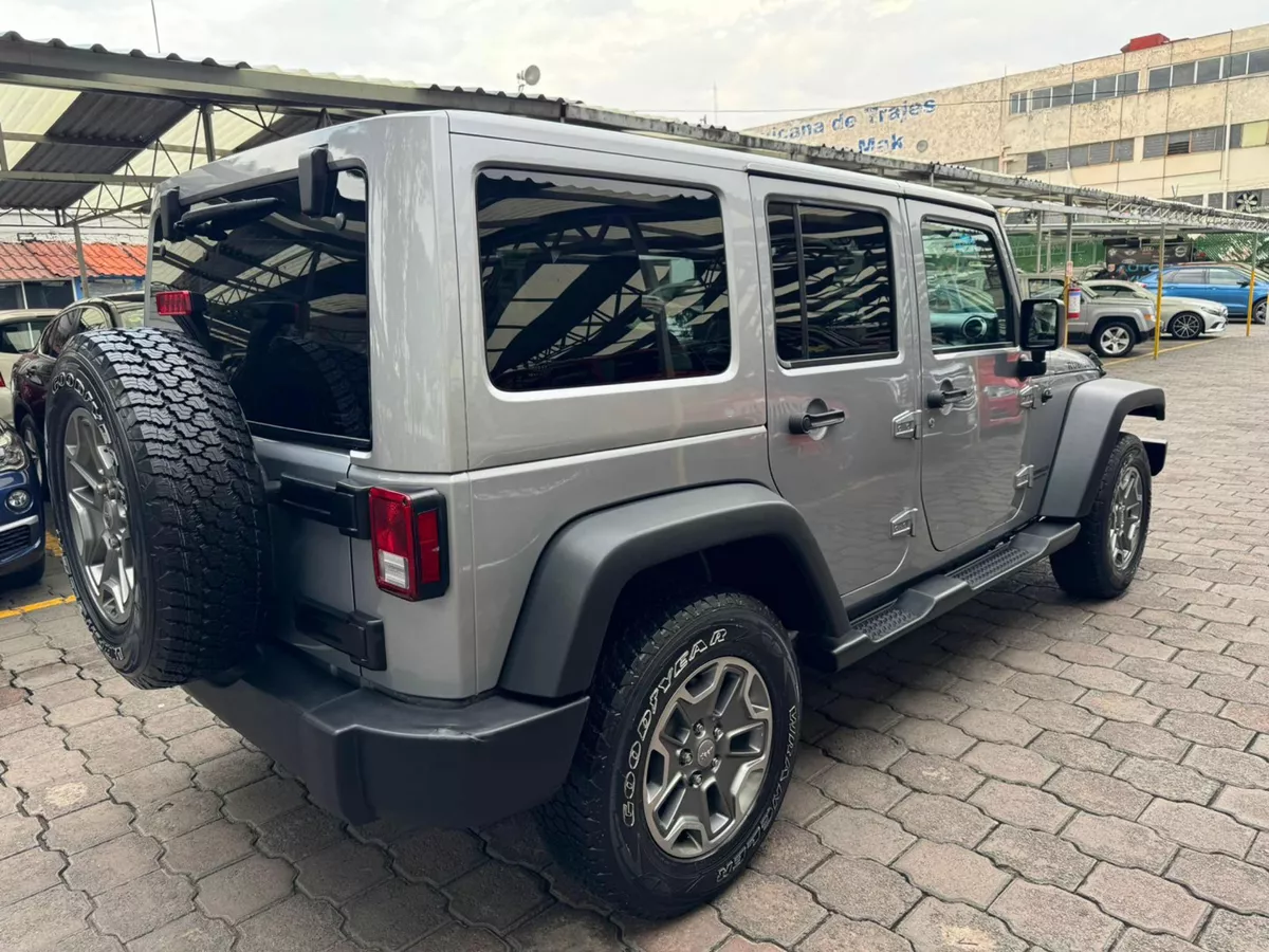 Jeep Wrangler 3.6 Unlimited Rubicon 2015 V6 4x4 At
